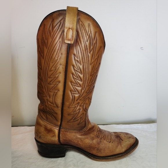 Vintage Tan Leather Cowboy Boots - Picture 5 of 12